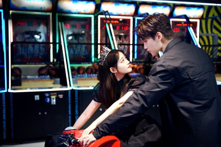 معرفی بهترین سریال های چینی عاشقانه- سریال چینی برنامه نویس بامزه