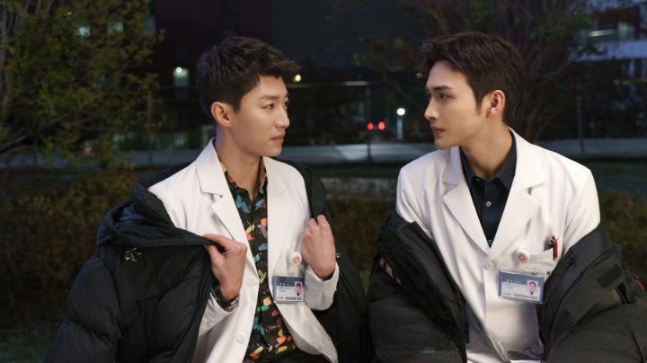 بهترین سریال های پزشکی چینی - سریال چینی اتاق عمل زنده