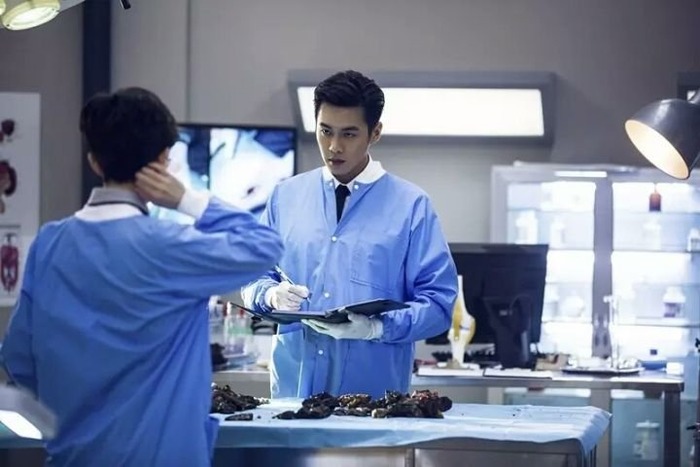 بهترین سریال های پزشکی چینی - سریال چینی دکتر چین از پزشکی قانونی